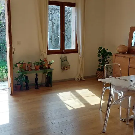 80 M2 Jardin Terrasse 3 Provence *